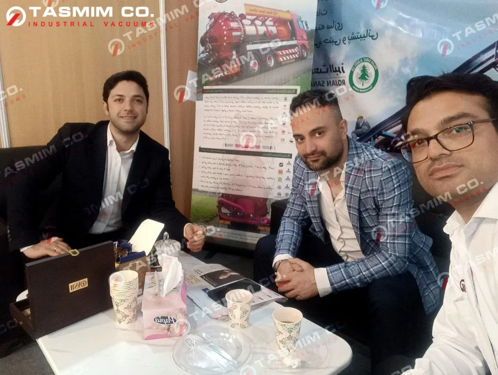 اخبار تصمیم وکیوم - سمپوزيوم فولاد 1402