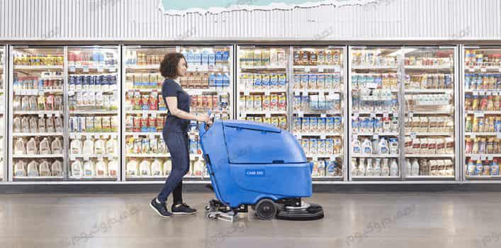 Ride on floor scrubber2