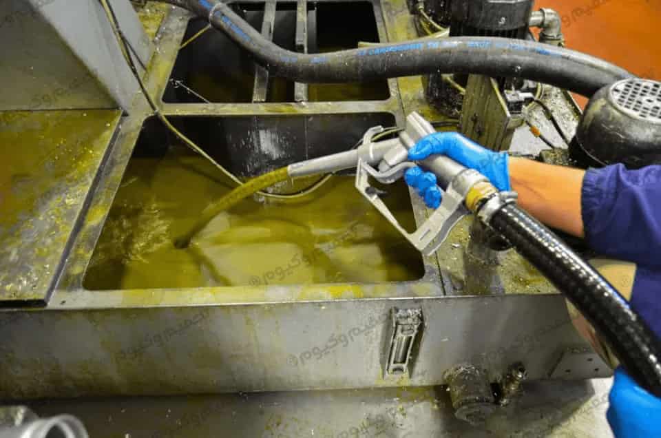 بخش‌های اصلی کاربرد جاروبرقی صنعتی جداسازی روغن از براده در خطوط ماشین‌کاری