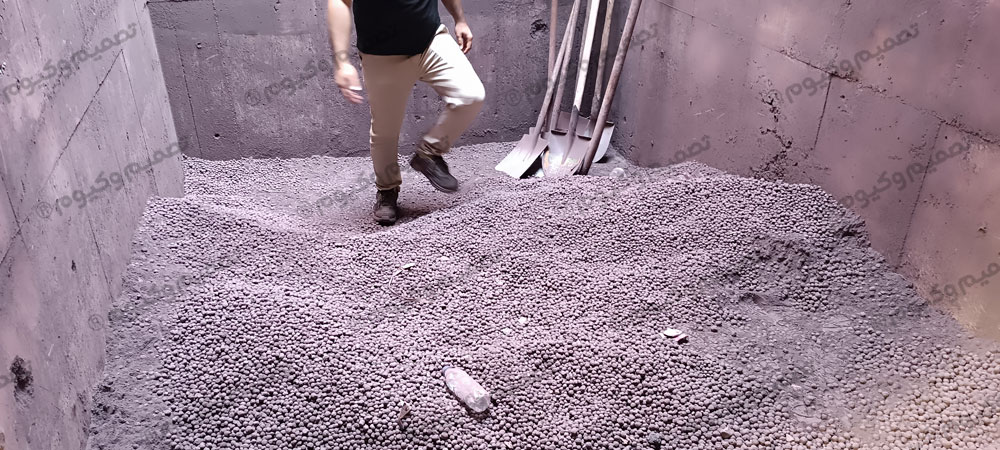 گندله های دپو شده در کارخانه